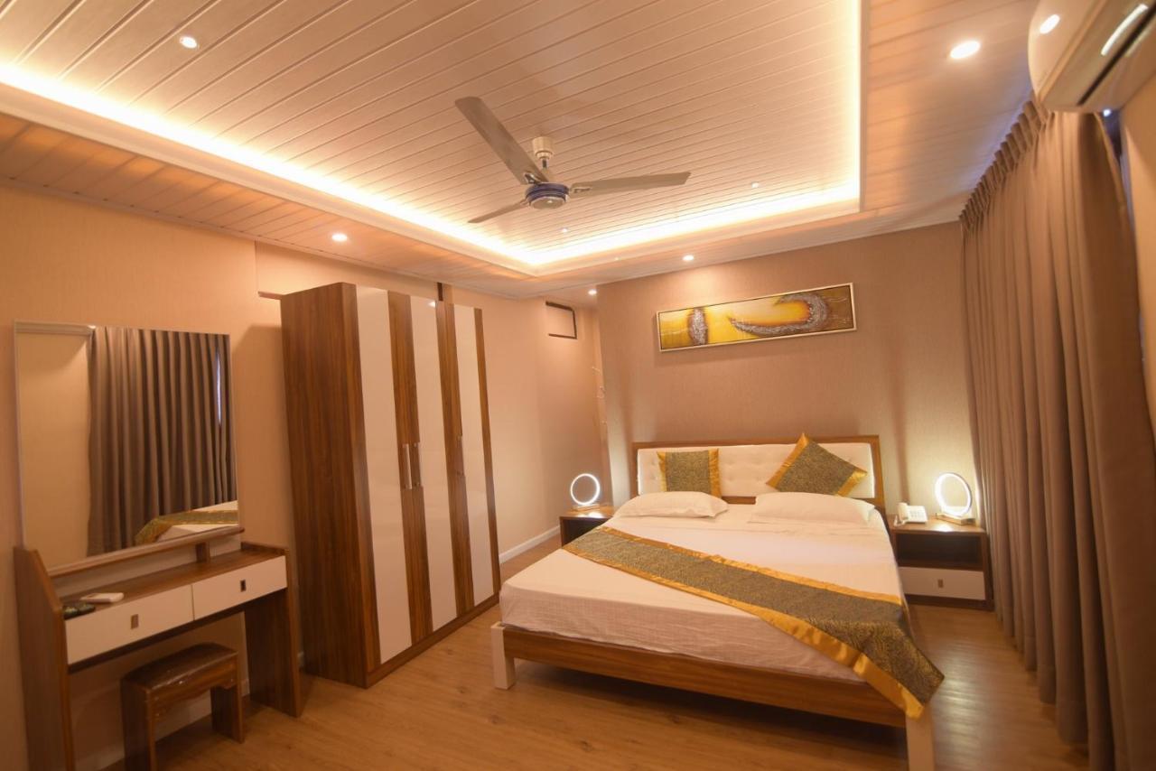Hotel Blue Sky Kurunegala Dış mekan fotoğraf